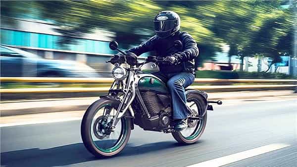 Royal Enfield Bike: స్టన్నింగ్ లుక్తో ఎలక్ట్రిక్ బుల్లెట్ బండి.. లాంచింగ్ ఎప్పుడంటే?