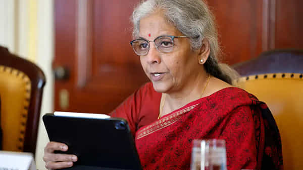 Budget 2025 : మేడమ్ సార్ మేడమ్ అంతే..! సుదీర్ఘ బడ్జెట్ ప్రసంగంతో రికార్డ్ క్రియేట్ చేసిన నిర్మలా సీతారామన్..
