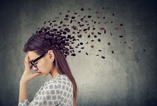 Mobile Addiction: స్మార్ట్ ఫోన్ భూతం వదిలేలా.. స్కూల్ పిల్లలపై కొత్త ప్రయోగం