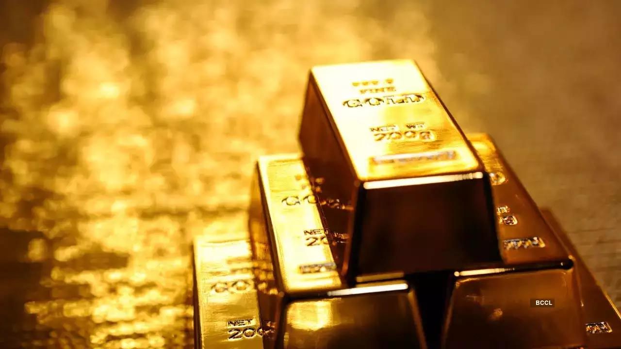 Gold Price Today: లక్ష కొట్టేలా ఉందిగా.! మళ్లీ కొండెక్కిన బంగారం.. తులం ఎంతుందంటే.?