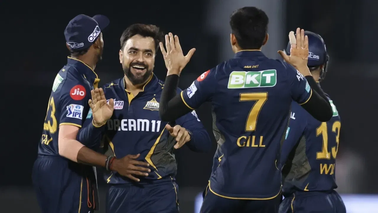 GT: అత్యంత ఖరీదైన IPL జట్టుగా అవతరించనున్న ఆ జట్టు.. ఇంతకి ఎవరి చేతిలోకి వెళ్లిందో తెలుసా..?