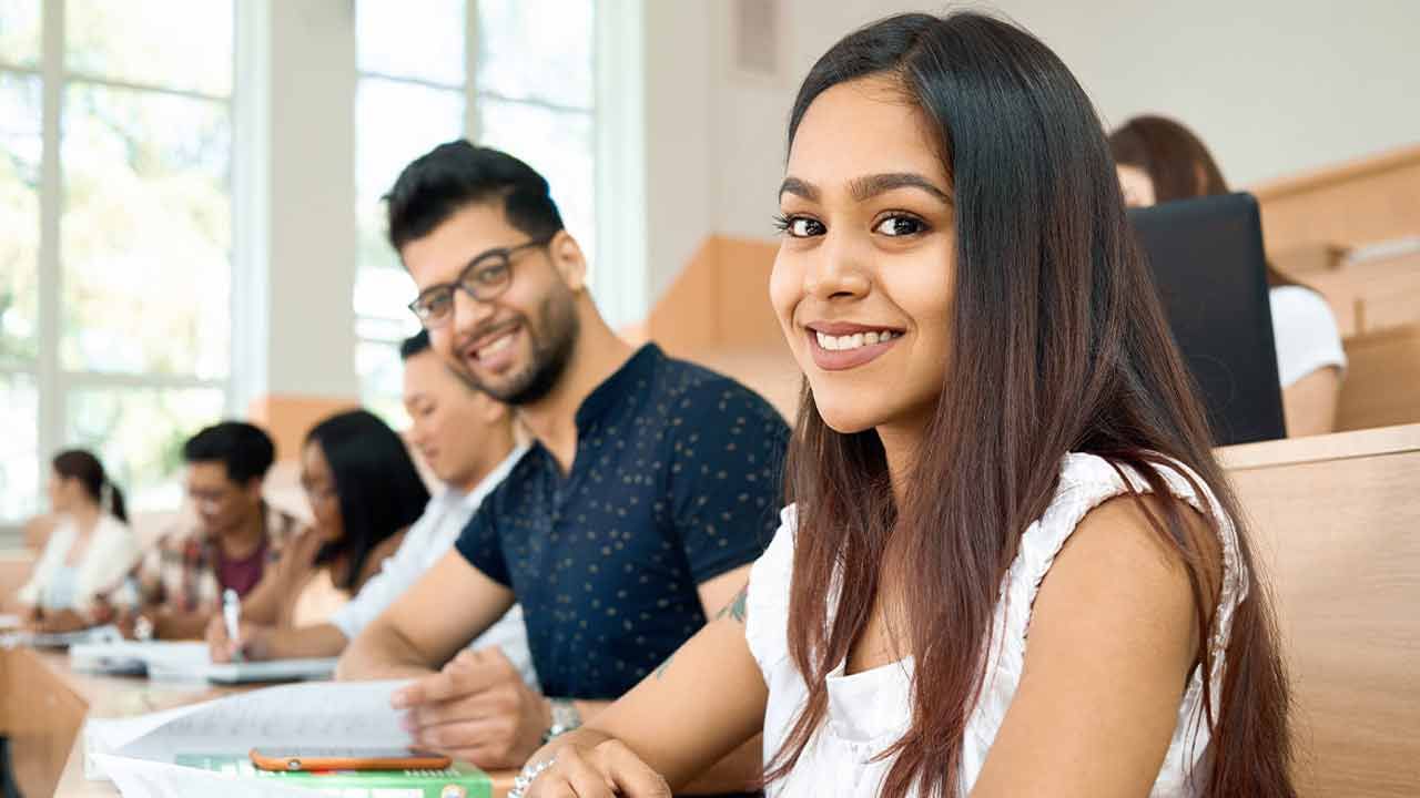 TGSCHE: ఇక బీకాం, ఎల్‌ఎల్‌బీ కోర్సుల్లో ఎంట్రీ-ఎగ్జిట్‌ విధానం.. ఉన్నతస్థాయి సిలబస్‌!