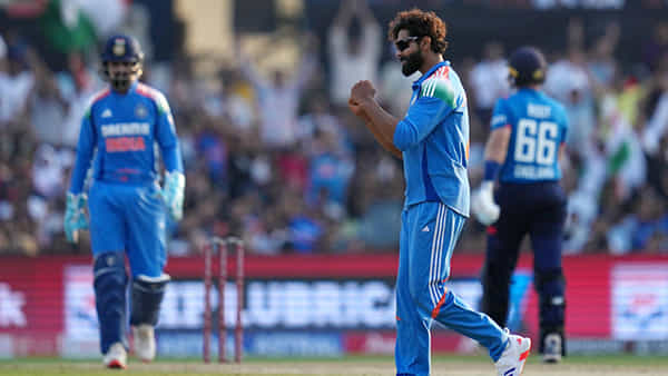 IND vs ENG 2nd ODI: కటక్లో జడేజా తీన్ మార్.. టీమిండియా ముందు భారీ టార్గెట్..