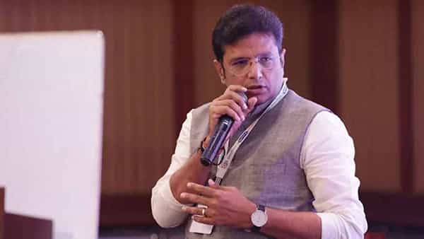 నిరుద్యోగులకు గుడ్న్యూస్.. వచ్చే మూడేళ్లలో 30 వేల మందికి ఉద్యోగాలు: మంత్రి శ్రీధర్బాబు
