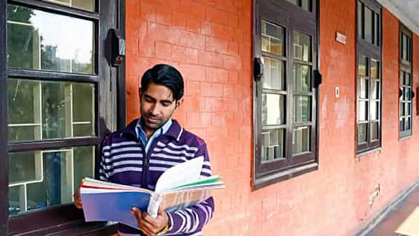 JEE Main 2025 Preparation Tips: జేఈఈ మెయిన్ టాప్ ర్యాంకర్ సక్సెస్ మంత్ర.. ఇలా చదివితే టాప్ ర్యాంక్ పక్కా!
