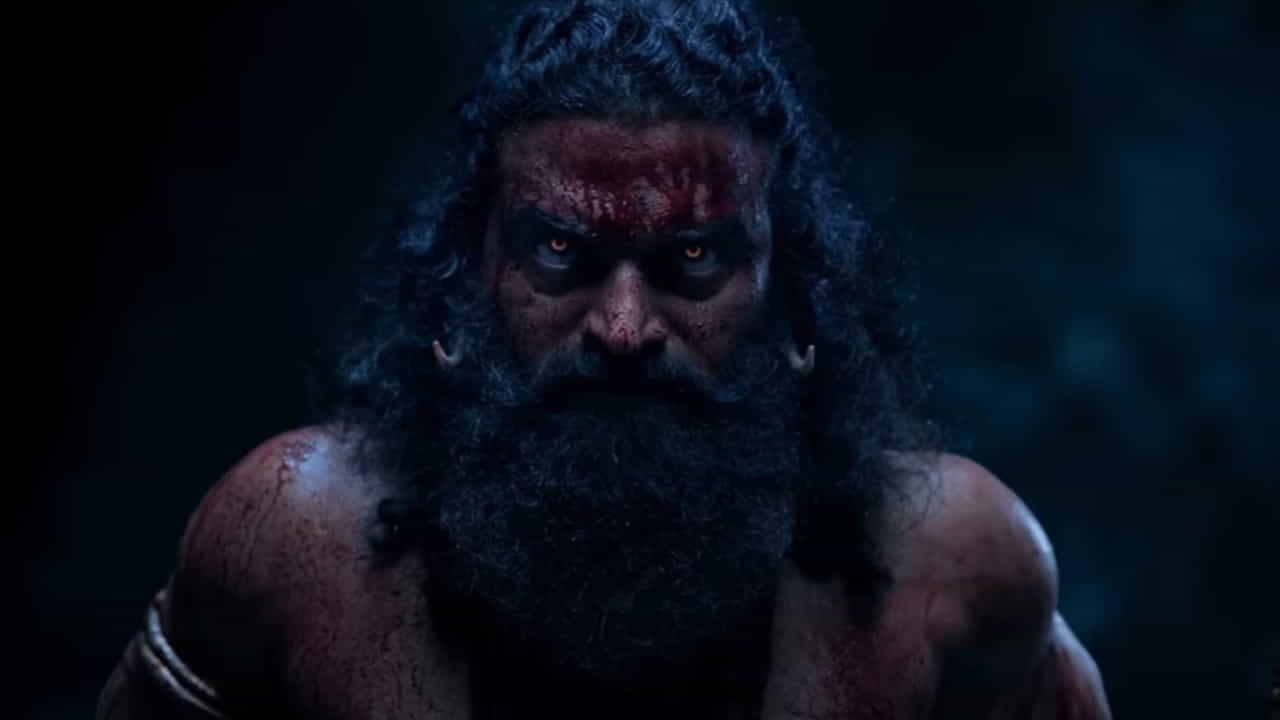 అందుకే కాంతార చాప్టర్‌ ఒన్‌ విషయంలో జాగ్రత్తగా ప్లాన్‌ చేసుకుంటున్నారు. ఇప్పుడు కాంతార చాప్టర్‌ ఒన్‌ కోసం దాదాపు 500 మంది పనిచేస్తున్నారు. అందరూ దాదాపు మార్షల్‌ ఆర్ట్స్ మీద అవగాహన ఉన్నవారే.