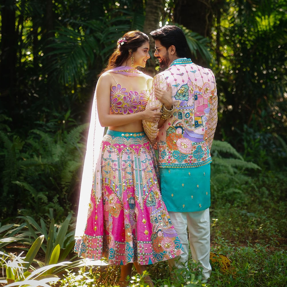 పెళ్లికి కొన్ని రోజుల ముందు నుంచి కీర్తి సురేష్ గ్లామర్ డోస్ పెంచుతూ వచ్చారు. బేబీ జాన్‌లో అమ్మడి గ్లామర్ షో మామూలుగా లేదు. సినిమా ఫ్లాపైనా.. కీర్తి గ్లామర్ మాత్రం బ్లాక్‌బస్టర్. 