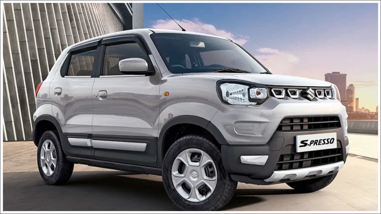 దీనితో పాటు 5వ తరం హోండా సిటీ స్టైలిష్ డిజైన్-మీట్-కంఫర్ట్ ఫీచర్లతో లీటరుకు 24.1 కి.మీ మైలేజీని అందిస్తుంది. ఇది 1.5-లీటర్ i-VTEC పెట్రోల్ ఇంజిన్‌తో 5-స్పీడ్ మాన్యువల్ ట్రాన్స్‌మిషన్, 6-స్పీడ్ మాన్యువల్ ట్రాన్స్‌మిషన్ ఎంపికతో వస్తుంది.