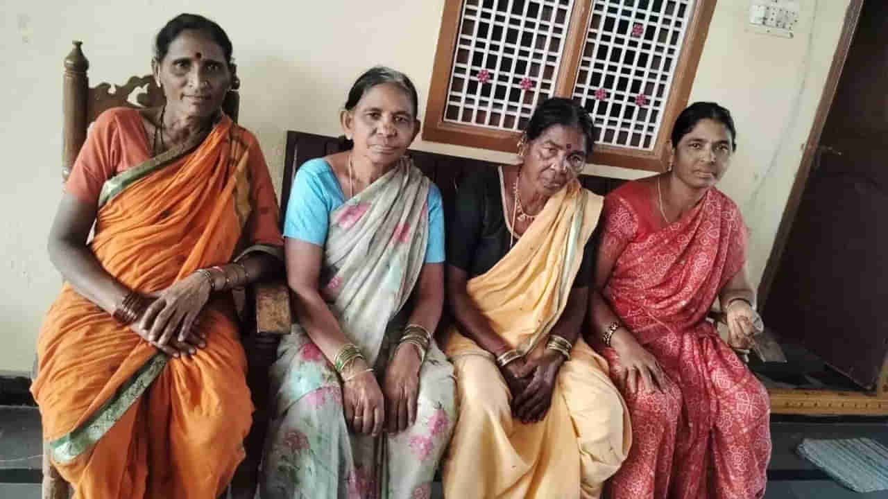 Women Missing at Maha Kumbh: కుంభమేళాలో మిస్సైన జగిత్యాల మహిళలు.. కట్ చేస్తే సొంతూరులో ప్రత్యక్షం!