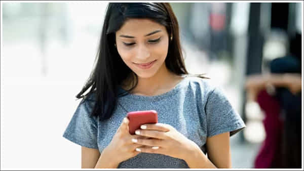 Best Recharge Plan: ఉత్తమ ఈ 6 చౌక రీఛార్జ్ ప్లాన్స్ గురించి మీకు తెలుసా? 365 రోజులు వ్యాలిడిటీ