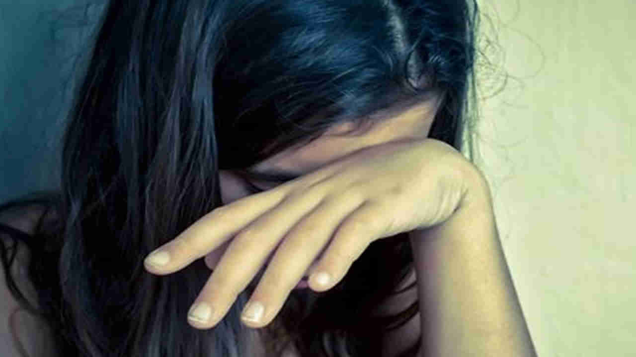 బిడ్డను బీచ్‌లో వదిలేసినందుకు తల్లికి 15 ఏళ్ల జైలు శిక్ష..! అసలు విషయం ఏంటంటే..