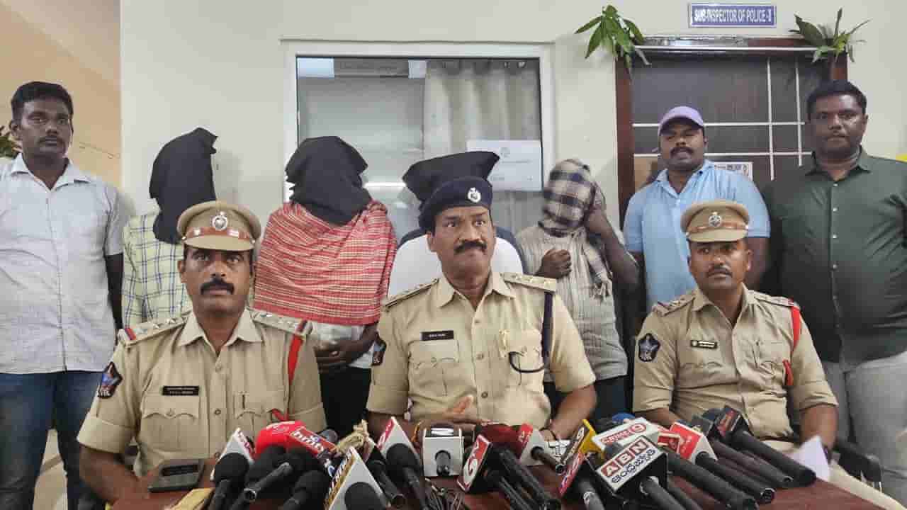 Andhra Pradesh: కూతురు పెళ్లికి సహకరించిన వ్యక్తిపై పగపెంచుకున్న ఓ తండ్రి.. ఏం చేశాడో తెలుసా..?