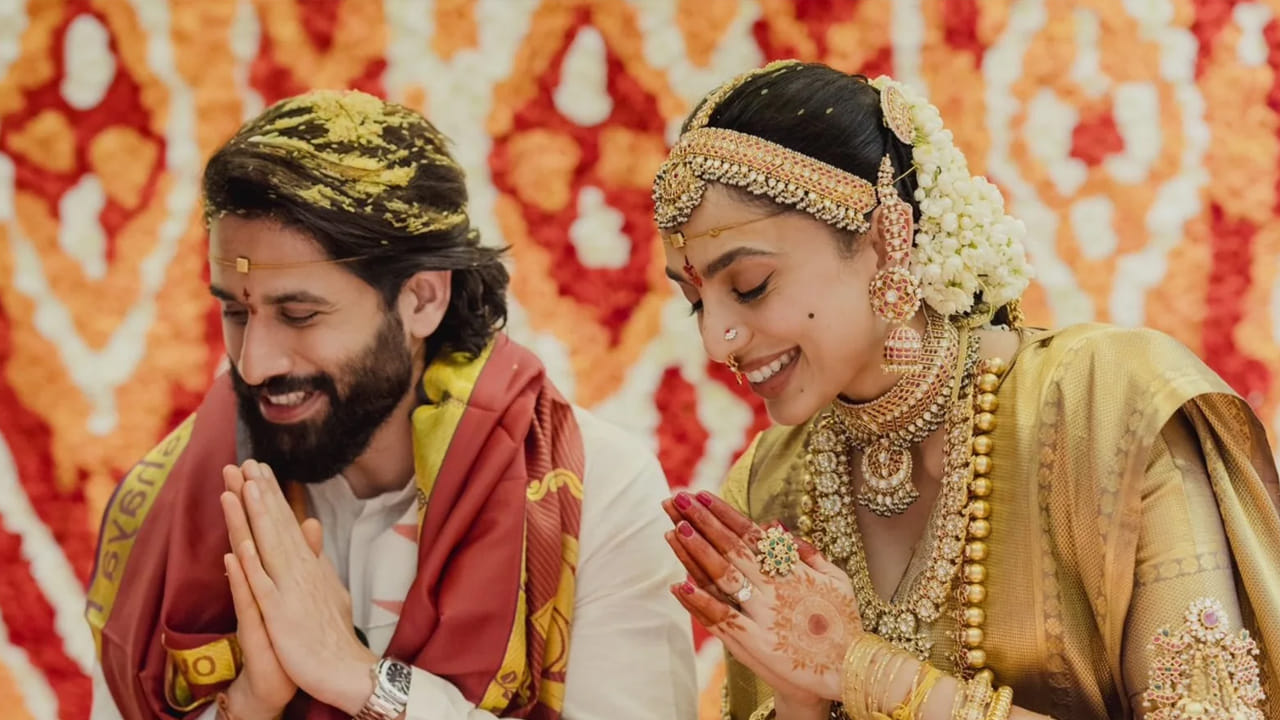 తన భార్య శోభతకు తెలుగు నేటివిటీ అంటే చాలా ఇష్టమని తెలిపారు హీరో నాగచైతన్య. తన పెళ్లిలో ప్రతిదీ ఆమే డిజైన్‌ చేశారని తెలిపారు. కుటుంబంతో కలిసి ఆనందించిన ఆ క్షణాలు ఎప్పటికీ పదిలంగా ఉంటాయని చెప్పారు. తండేల్‌ ప్రమోషన్లలో భాగంగా ఆయన ఈ విషయాలను వెల్లడించారు. నిజమైన ప్రేమకథలో ఉన్న పెయిన్‌ని, తండేల్‌లో చూస్తారని చెప్పారు.