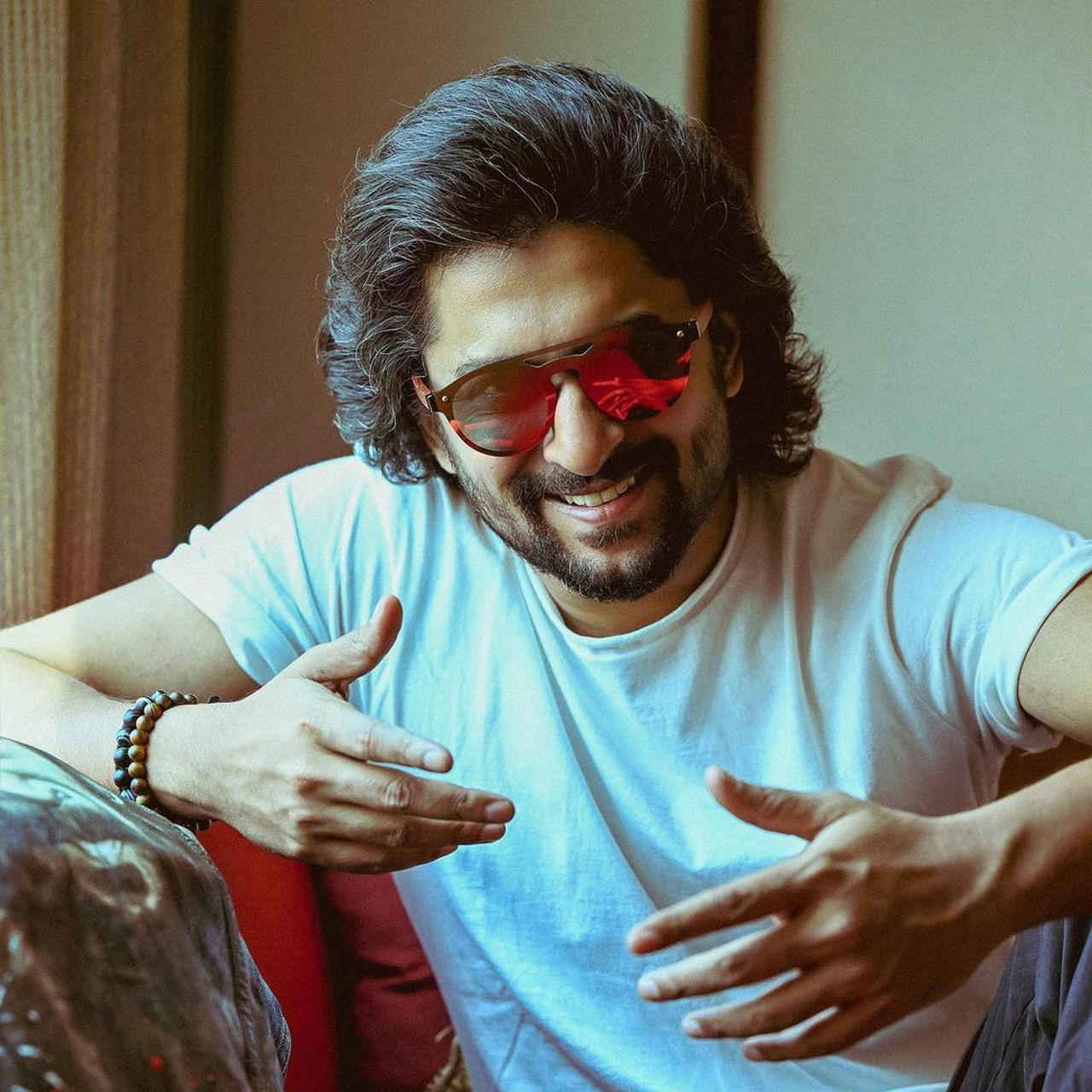 ఇదిగో.. నాని అంటే మన ఆడియన్స్‌కు ఇలాగే కూల్‌గా పక్కింటి అబ్బాయిగా కనిపిస్తుంటారు. ఏమండోయ్ నానిగారూ అంటే.. ఆ అంటూ పలికేంత దగ్గరగా ఉంటాయి ఆయన పాత్రలు. 