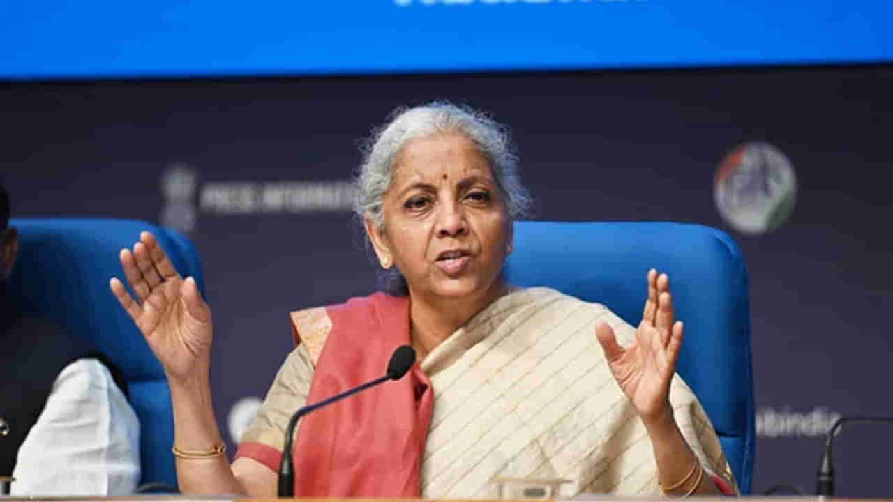 Nirmala Sitharaman: బ్యూరోకాట్స్‌ను ఒప్పించే పని కూడా మోదీనే చేశారు: నిర్మలా సీతారామన్