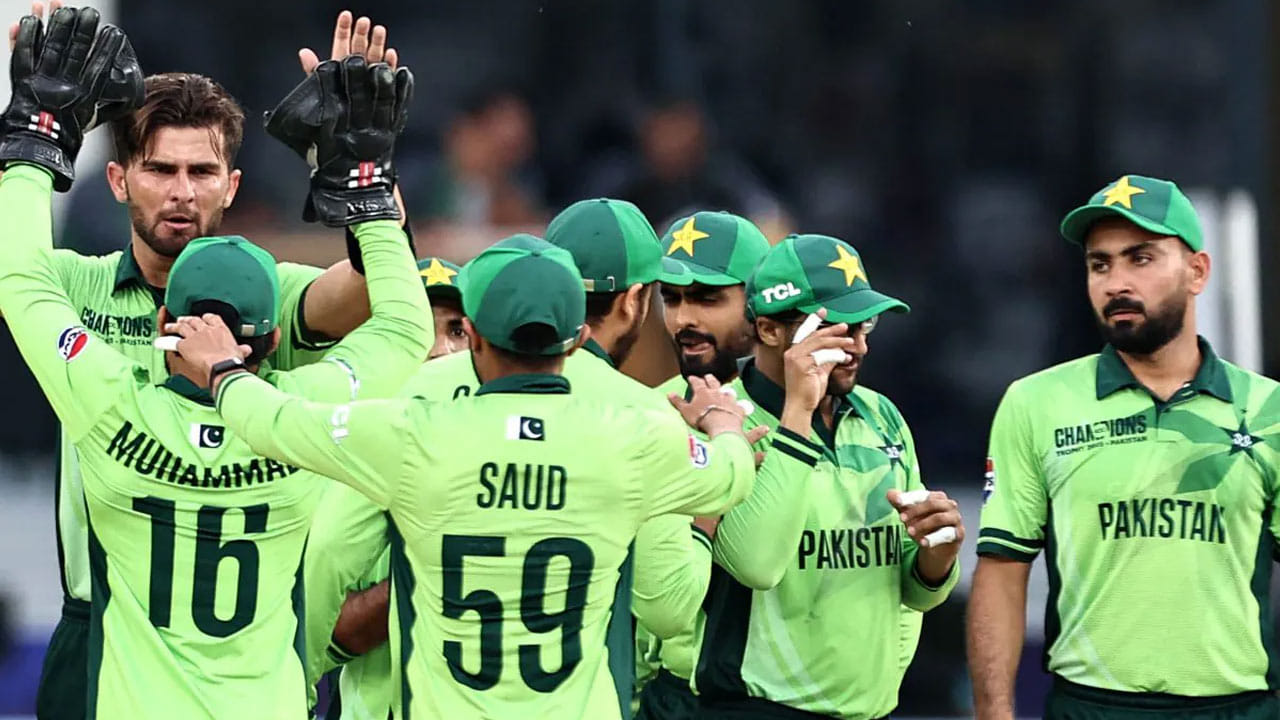 బంగ్లాదేశ్‌తో జరిగిన మ్యాచ్ వర్షం కారణంగా రద్దు కావడంతో పాకిస్తాన్ ఛాంపియన్స్ ట్రోఫీ నుంచి నిష్క్రమించి గ్రూప్ ఎలో పాయింట్ల పట్టికలో అట్టడుగున నిలిచింది. టోర్నమెంట్ మొత్తం పాయింట్ల పట్టికలో చివరి స్థానంలో నిలిచిన పాకిస్థాన్‌కు ఐసీసీ కేవలం రూ. 1.22 కోట్లు మాత్రమే ఇవ్వనుంది.