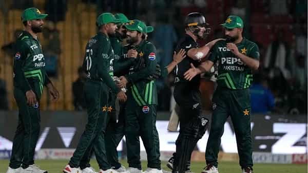 PAK vs NZ: పాకిస్తాన్కు బిగ్ షాక్.. తొలి మ్యాచ్లోనే ఓటమి.. గజగజ వణికిస్తోన్న గణాంకాలు