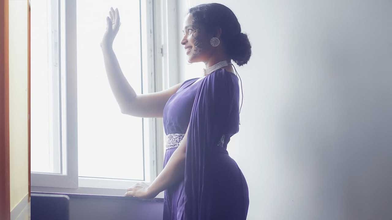 పావని కరణం 2023లో రిలీజైన పరేషాన్ సినిమాతో హీరోయిన్‌గా వెండితెరపై అడుగు పెట్టి మొదటి సినిమాతోనే తన నటనతో అందరినీ ఆకట్టుకుంది ఈ ముద్దుగుమ్మ.