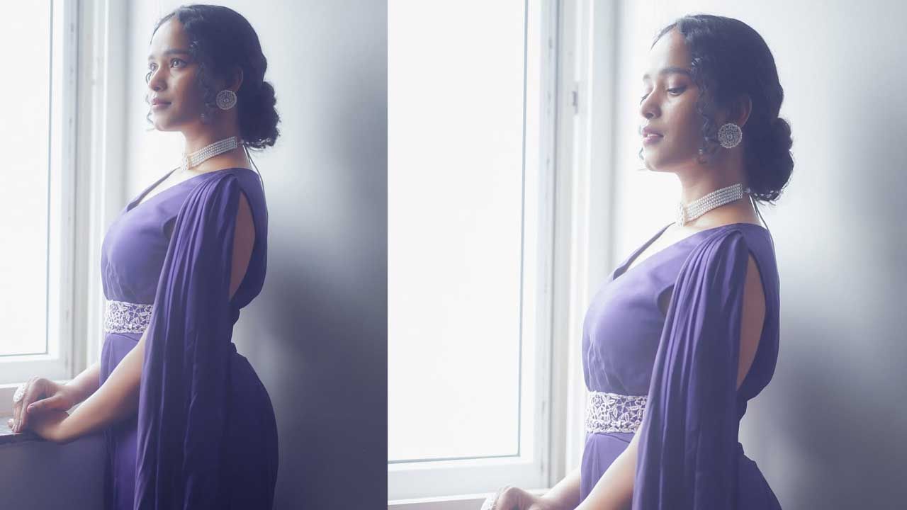 అయితే ఆ సినిమాలో ఈ బ్యూటీ తన నటతో ఆకట్టుకున్నప్పటికీ హీరోయిన్గా అంతగా అవకాశాలు రాలేదు. దీంతో పలు సినిమాల్లో చిన్న చిన్న పాత్రలు చేసుకుంటూ వచ్చి, చివరకు పాన్ ఇండియా సినిమాలోనే ఆఫర్ కొట్టేసింది.