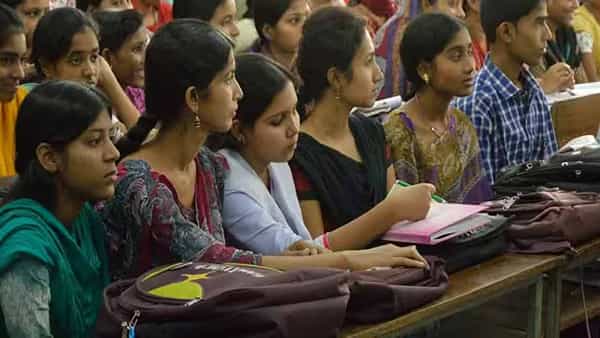 PG Admissions: బాబోయ్ ఉమ్మడి ప్రవేశ పరీక్ష.. వద్దే వద్దు! పీజీసెట్ను వ్యతిరేకిస్తున్న విద్యార్థులు.. కారణం ఇదే