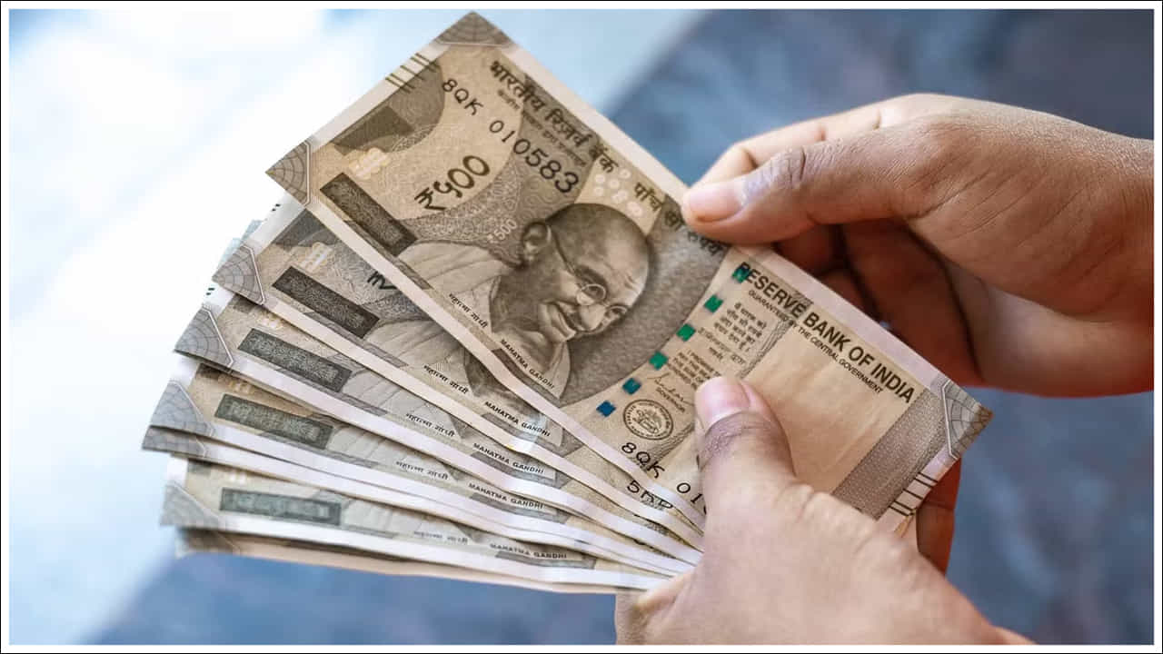 Post Office: పోస్టాఫీసులో అద్భుతమైన స్కీమ్.. ప్రతినెలా రూ.9250.. గ్యారెంటీ రిటర్న్స్!