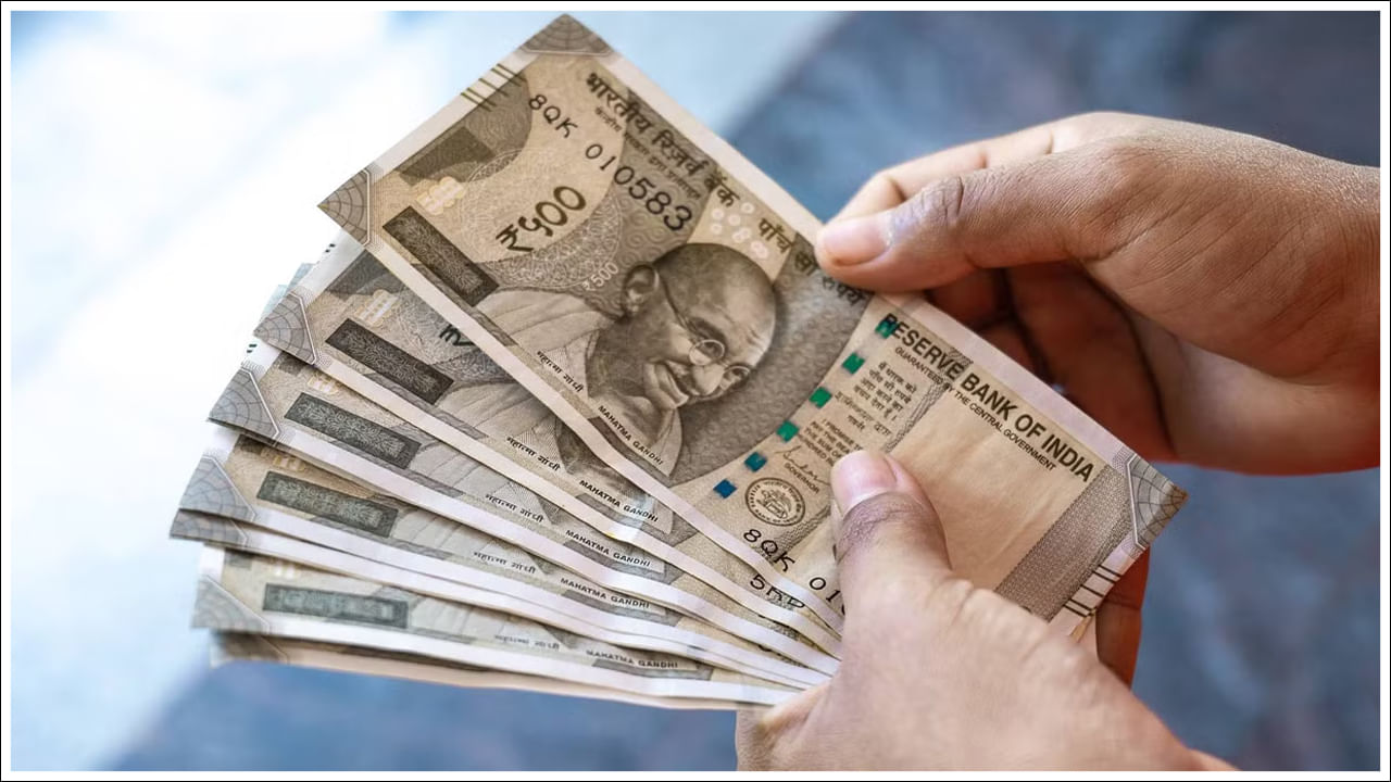 Post Office Special Scheme: ఇందులో డిపాజిట్ చేస్తే ఐదేళ్ల తర్వాత రూ.4.5 లక్షల వడ్డీ.. అద్భుతమైన స్కీమ్!