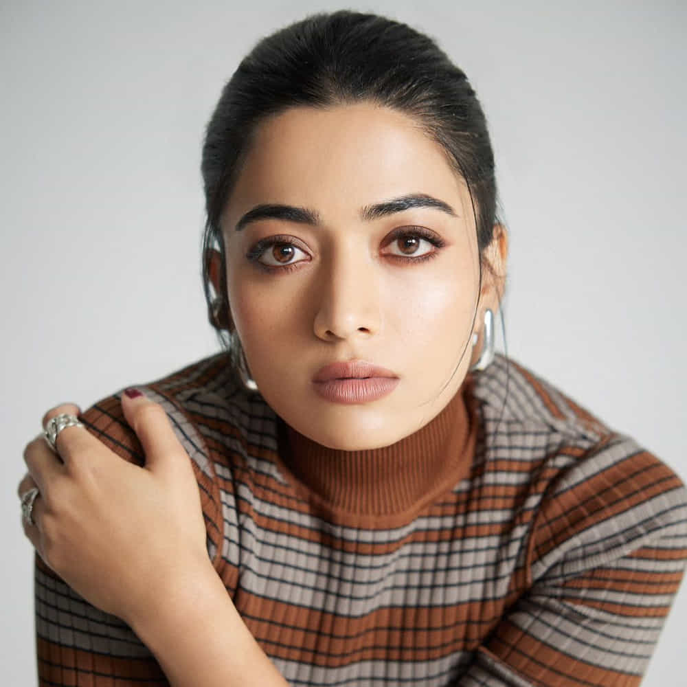 లాస్ట్ ఇయర్‌ డిసెంబర్‌ 6న రిలీజ్‌ కావాల్సిన సినిమా రకరకాల రీజన్స్ తో పోస్ట్ పోన్‌ అయ్యి ఫిబ్రవరి 14న థియేటర్లలోకి వచ్చింది. ఛావా సినిమాలో శంభాజీ మహారాజ్‌ సతీమణి ఏసుబాయి కేరక్టర్‌ చేశారు రష్మిక మందన్న. 
