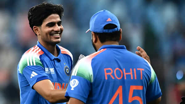 Rohit Sharma: గిల్ క్లాసీ పుల్ షాట్కు.. గాడ్ ఆఫ్ పుల్ షాట్ రోహిత్ శర్మ ఎక్స్ప్రెషన్ చూడండి! వీడియో