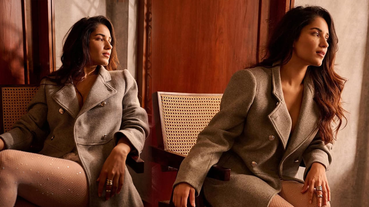 ఇక తాజాగా ఈ బ్యూటీ షేర్ చేసిన ఈ ఫొటోలు ప్రస్తుతం నెట్టింట తెగ వైరల్ అవుతున్నాయి. సూట్‌లో అదిరిపోయావ్... రుహానీ సో క్యూట్ అం టూ పలువురు కామెంట్స్ చేస్తున్నారు.