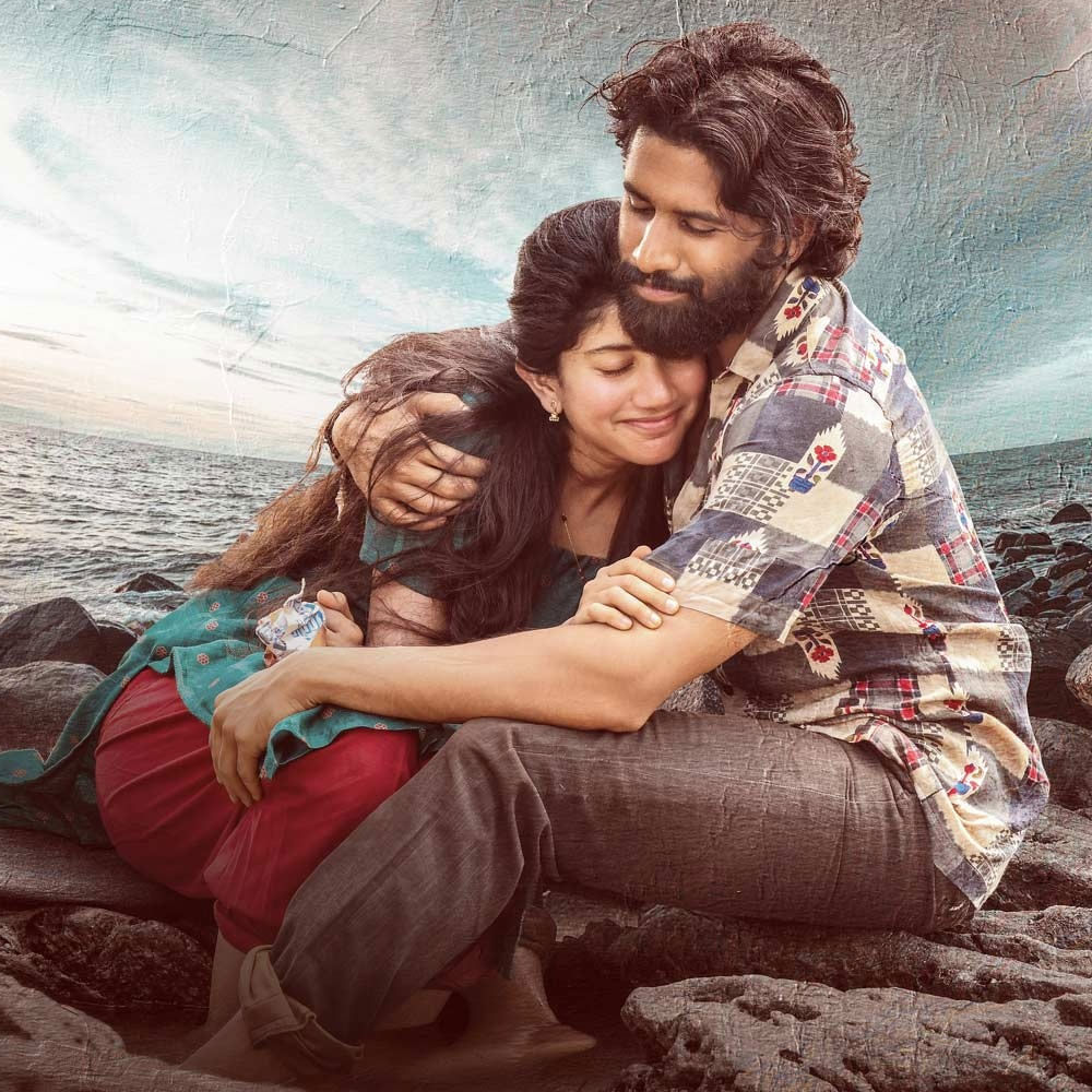 ఈ సినిమాలో సాయి పల్లవి ఎంపిక తన నిర్ణయమే అని.. ఇది కమర్షియల్ నిర్ణయమని చెప్పినట్లు తెలిపారు. ఈ పాత్ర కోసం ముంబై వెళ్లి ఎవరినీ తీసుకురాలేదని.. ముంబాయి హీరోయిన్స్ ఈ పాత్రకు జీవం తీసుకురాలేరనిపించిందని అన్నారు. 