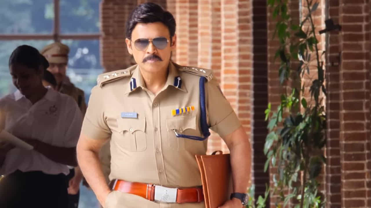 టాలీవుడ్లో మళ్లీ పోలీస్ బ్యాక్డ్రాప్ కథలకి డిమాండ్ పెరుగుతుంది. సంక్రాంతికి వస్తున్నాంలోనూ వెంకీ ఎక్స్ పోలీస్ ఆఫీసర్గా నటించారు. వెంకీ ఖాకీ డ్రెస్ వేసినపుడు 90 శాతం విజయమే వరించింది.
