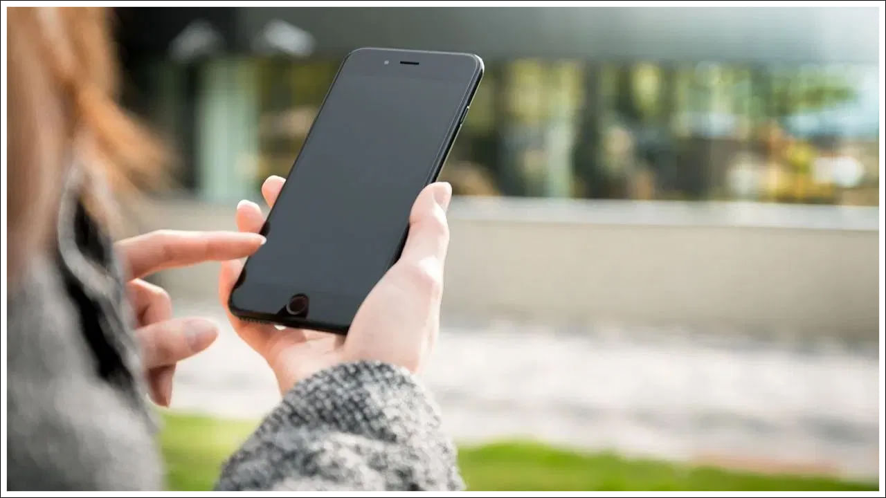 స్పామ్ కాల్స్ ఆపకపోతే లేదా కస్టమర్లకు అలాంటి కాల్స్ పదే పదే వస్తే, టెలికాం కంపెనీలు ప్రమాదంలో పడతాయి. టెలికాం నియంత్రణ అధికారులు ఇప్పటికే టెలికాం కంపెనీలను హెచ్చరించారు. స్పామ్ కాల్ రికార్డుల గురించి టెలికాం కంపెనీ తప్పుడు సమాచారం ఇస్తే, జరిమానా రూ.2 లక్షల నుండి రూ.10 లక్షల వరకు ఉంటుంది.