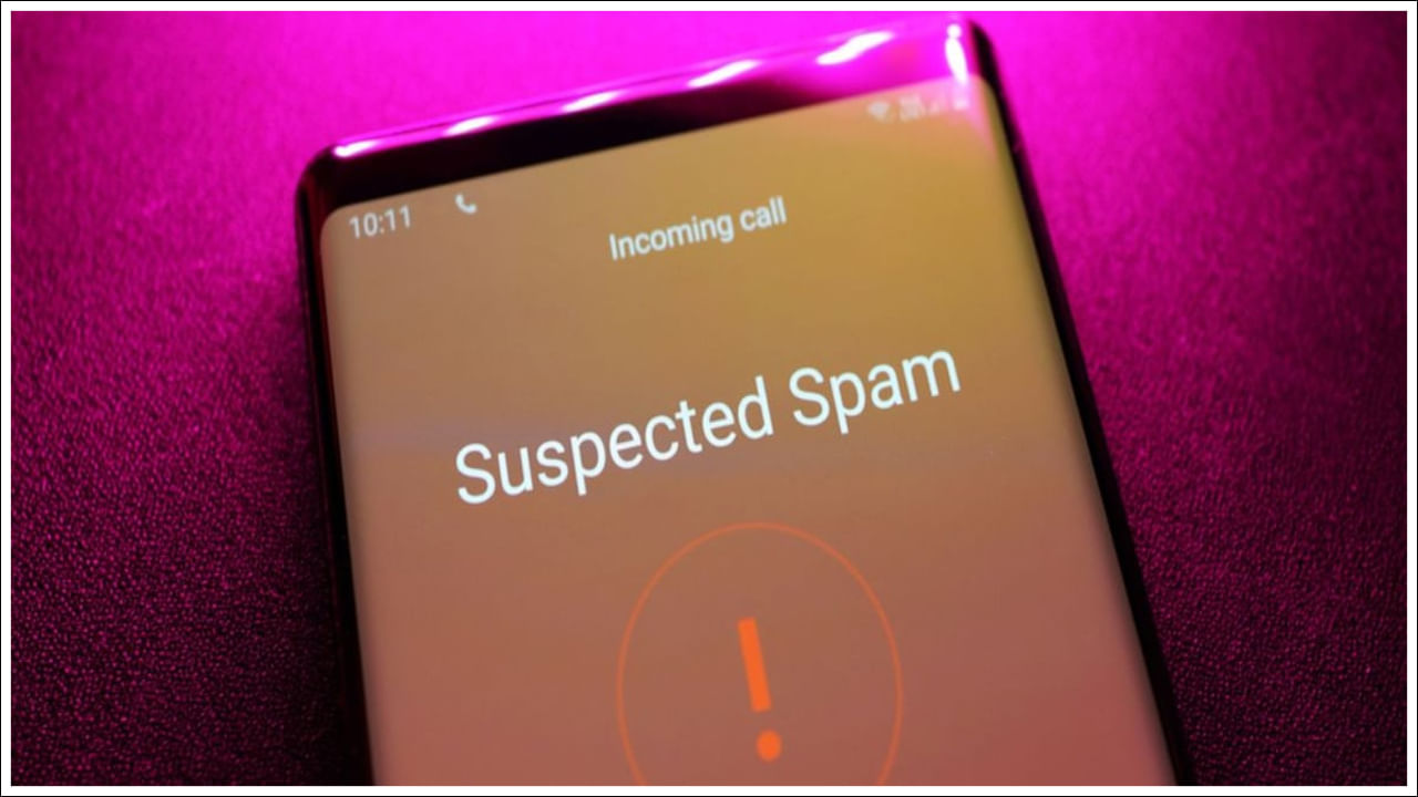 టెలికాం కంపెనీలు TRAI ఆదేశాన్ని ఉల్లంఘిస్తే, మొదటి ఉల్లంఘనకు రూ.2 లక్షలు, రెండవ ఉల్లంఘనకు రూ.5 లక్షలు, తదుపరి ఉల్లంఘనకు రూ.10 లక్షల జరిమానా విధించనుంది ట్రాయ్‌. అందుకు స్పామ్స్‌ కాల్స్‌ విషయంలో ట్రాయ్‌ మరింత కఠినంగా వ్యవహరిస్తోంది. వినియోగదారులకు ఎలాంటి సమస్యలు రాకుండా ముందస్తుగానే స్పామ్స్‌ కాల్స్‌ను గుర్తించాలని సూచిస్తోంది.