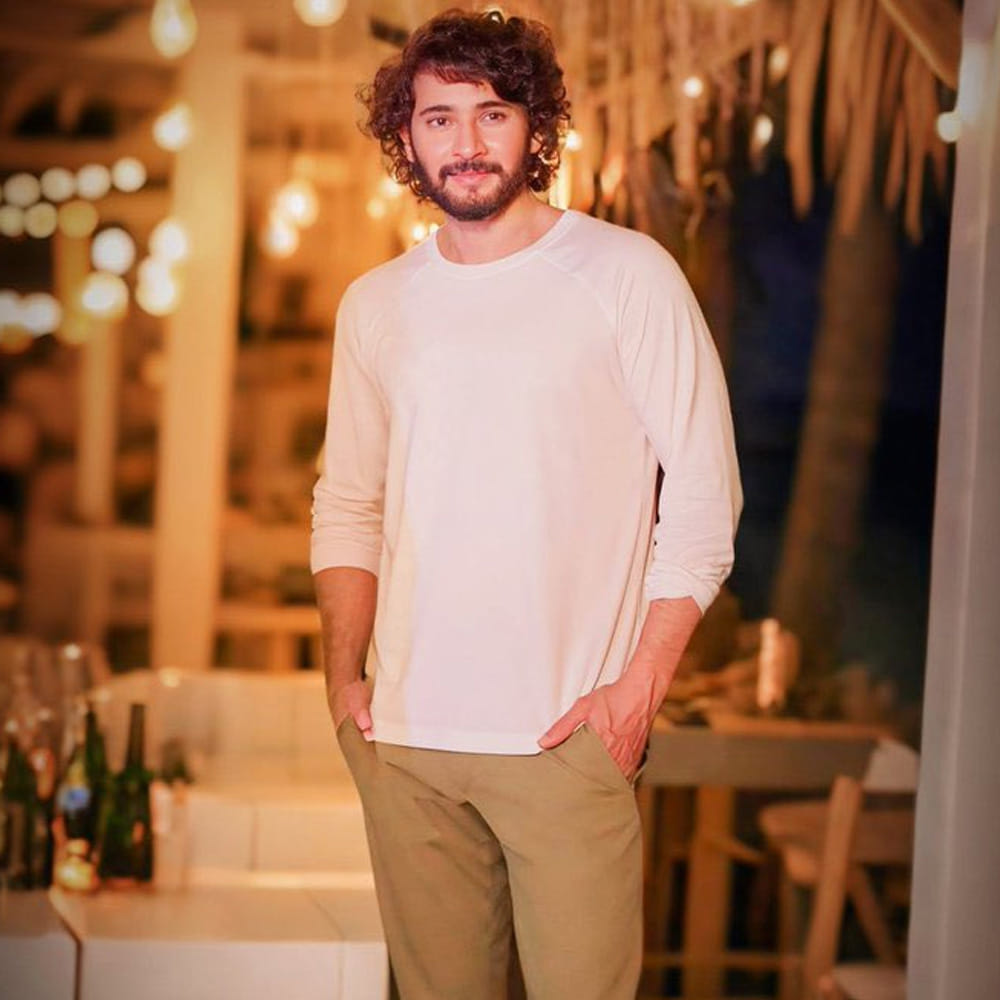 కానీ ఇప్పుడు మహేష్ బాబుతో చేయబోయే సినిమా కోసం లవర్ బాయ్‌లా మారిపోయారు. దాదాపు ఆరేళ్ల తర్వాత రామ్ మళ్లీ క్లాస్ సినిమా చేస్తున్నారు. 
