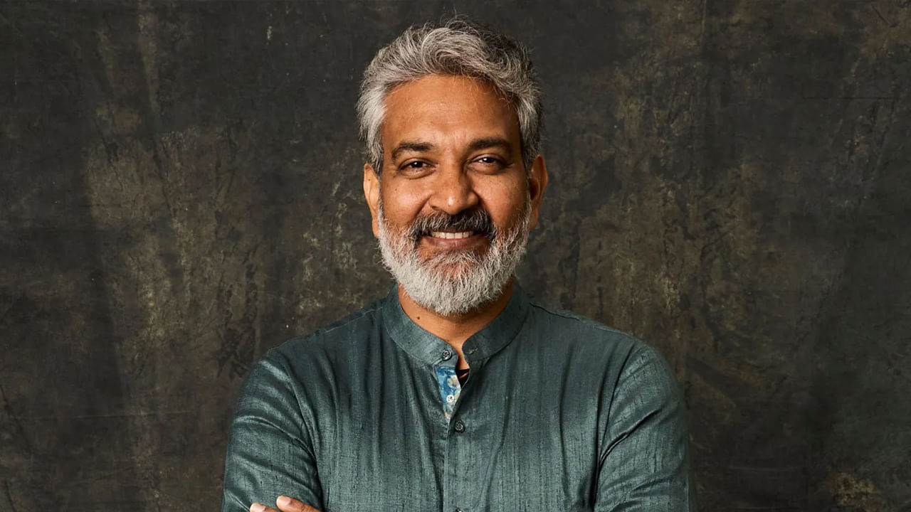 అంత రిలీజ్‌ చూశాక... ఆ రేంజ్‌ అప్లాజ్‌ అందుకున్నాక జక్కన్న రీజినల్‌ హీరోలతో సినిమా చేస్తారనే ఆశల్లేవంటున్నారు క్రిటిక్స్. ఆఫ్టర్‌ ఎస్ఎస్ఎంబీ29.. జక్కన్న కొలాబరేషన్‌ మొత్తం హాలీవుడ్‌తోనే అన్నది జోరుగా సాగుతున్న ప్రచారం.