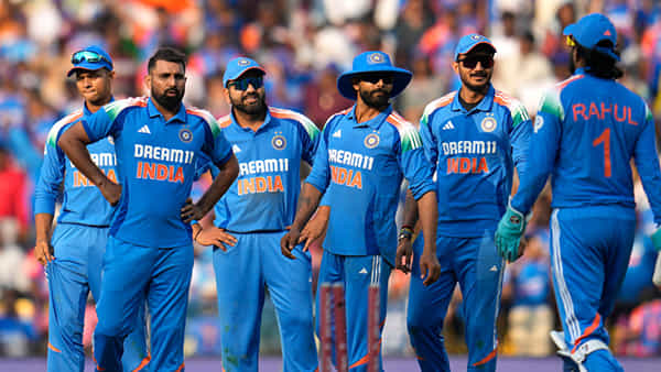 IND vs PAK: పాకిస్థాన్తో మ్యాచ్కు ఒక్క మార్పుతో బరిలోకి దిగనున్న టీమిండియా! ఆ స్టార్ను పక్కనపెట్టే ఛాన్స్?