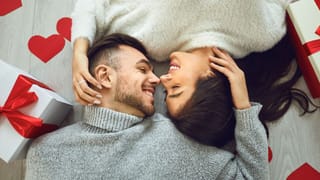 గులాబీ పంటలో పెట్టుబడి-లాభాలు ఎంత..? ఎక్కువ ఆదాయం తెచ్చే గులాబీ సాగు టెక్నిక్స్ మీకోసం..!