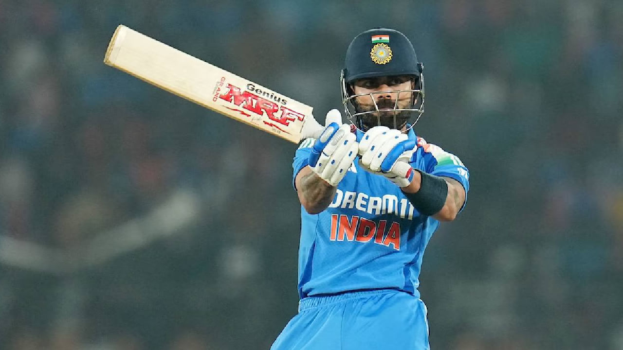 ఇంగ్లాండ్‌పై అత్యధిక అంతర్జాతీయ పరుగులు చేసిన ఆటగాళ్ల జాబితాలో ఎవరున్నారో ఓసారి చూద్దాం: 4. వివియన్ రిచర్డ్స్ (WI) - 84 ఇన్నింగ్స్‌లలో 4488, 5. రికీ పాంటింగ్ (ఆస్ట్రేలియా) - 99 ఇన్నింగ్స్‌లలో 4141, 6. విరాట్ కోహ్లీ (IND) - 109 ఇన్నింగ్స్‌లలో 4001*