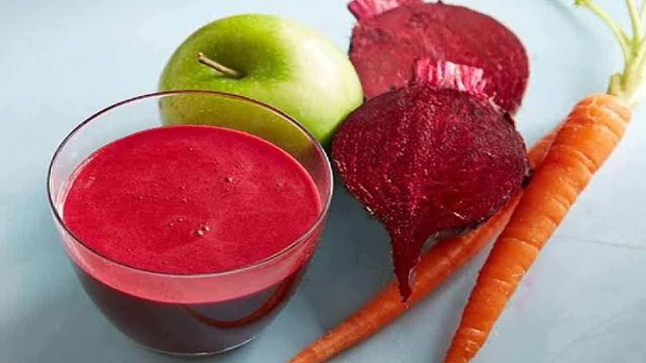 ఏబీసీ జ్యూస్ తాగడం వల్ల చర్మం మెరుస్తుంది. జుట్టు ఆరోగ్యంగా ఉంటుంది. ఈ జ్యూస్‌లో ఉండే విటమిన్లు, ఖనిజాలు చర్మం సాగే గుణాన్ని పెంచుతాయి. వృద్ధాప్యం వల్ల ముఖంపై వచ్చే దుష్ప్రభావాలను తగ్గిస్తాయి. ఇది జీర్ణక్రియను మెరుగుపరచడానికి, మీ గట్ ఆరోగ్యాన్ని కాపాడటానికి కూడా ఉపయోగపడుతుంది. 