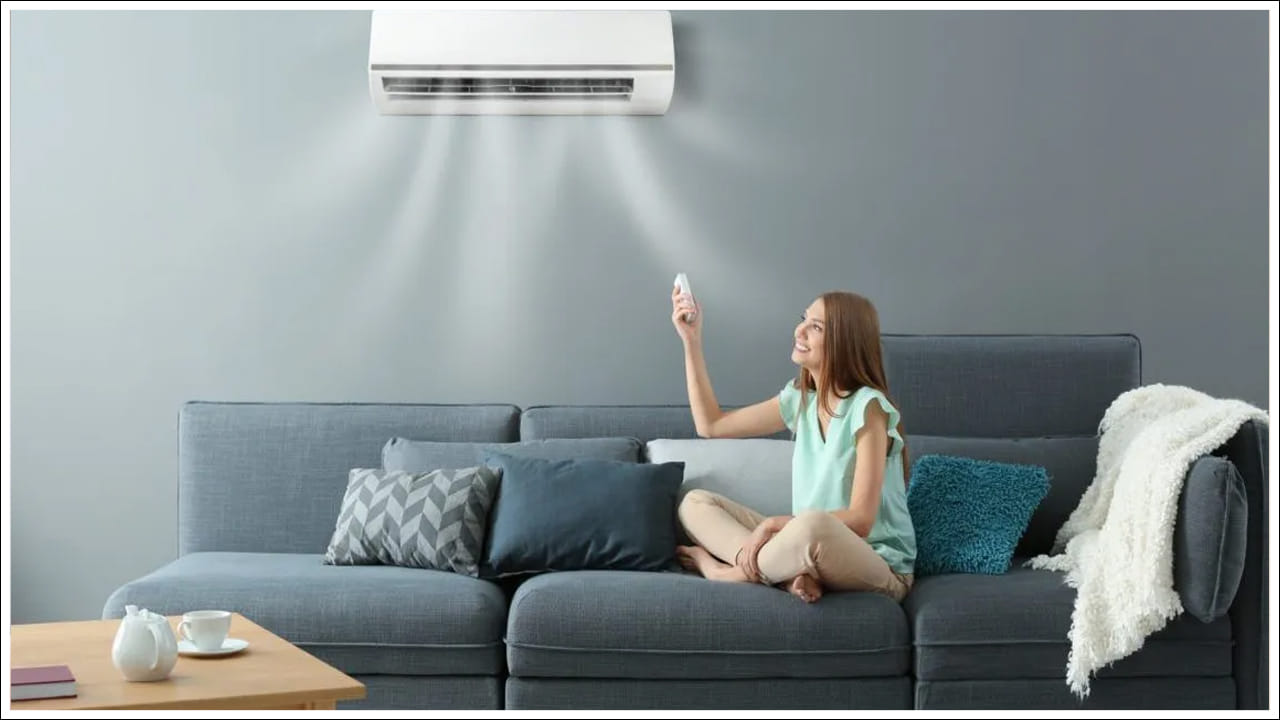 మార్క్యూస్ ఏసీ: తక్కువ పొదుపు ఉన్నవారికి MarQ కంపెనీ నుండి ఏసీ మంచి ఎంపిక కావచ్చు. ఈ-కామర్స్ వెబ్‌సైట్ ఫ్లిప్‌కార్ట్‌లో MarQ 0.75 టన్ను 3 స్టార్ ఇన్వర్టర్ 4-ఇన్-1 కన్వర్టిబుల్ వైట్ కలర్ ఏసీపై 57 శాతం బంపర్ డిస్కౌంట్ అందుబాటులో ఉంది. మీరు ఈ ఏసీని వెబ్‌సైట్ నుండి రూ.19,990కి కొనుగోలు చేయవచ్చు. అదే సమయంలో కంపెనీ EMI సౌకర్యాన్ని అందిస్తోంది. నెలకు రూ.6,664 చెల్లించి ఏసీ కూడా కొనుగోలు చేయవచ్చు.