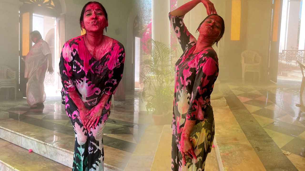 హోలీ రంగుల్లో మునిగిపోయిన ఈ బ్యూటీని గుర్తుపట్టారా.? ఆమె రూపమే కాదు మనసు కూడా బంగారమే