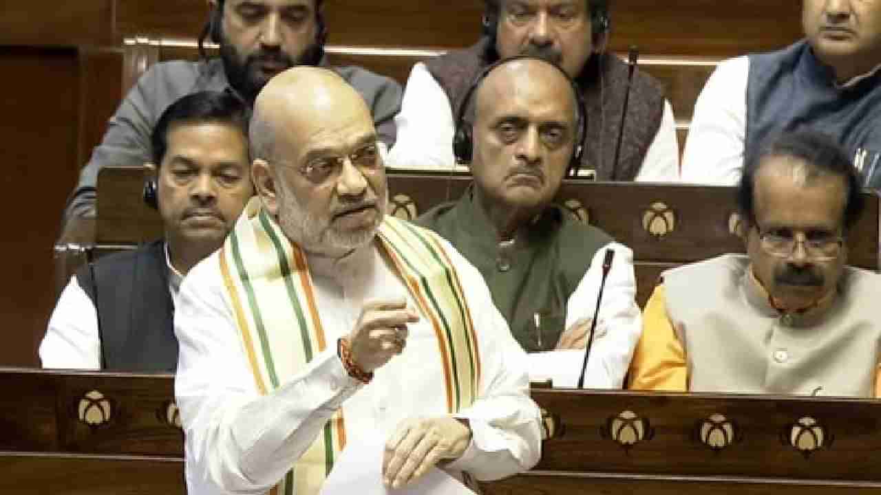 ఎవడు పడితే వాడు రావడానికి.. ఎప్పుడు పడితే అప్పుడు పోవడానికి ఇదేమైనా ధర్మశాల?: అమిత్ షా