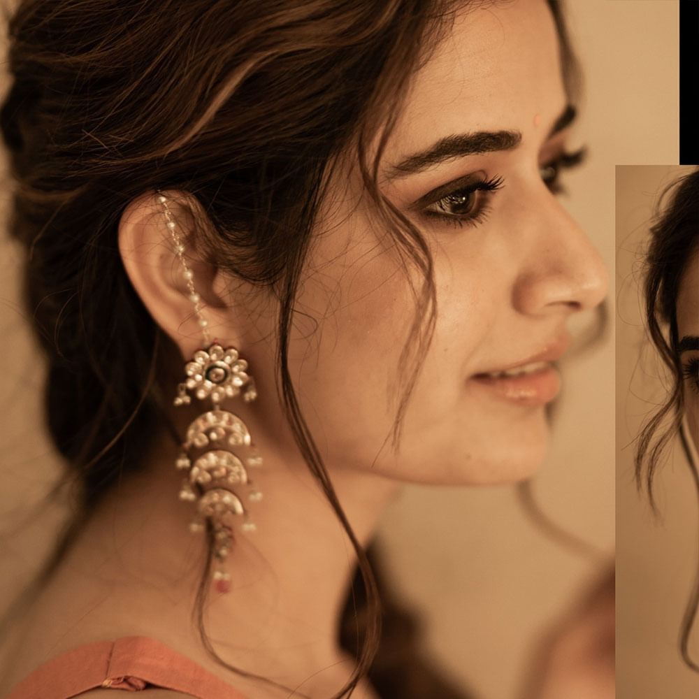 ఆ తర్వాత అక్కినేని నాగార్జున నటించిన నా సామిరంగ సినిమాతో మరోసారి తెలుగు అడియన్స్ ముందుకు వచ్చింది. ఈ మూవీ హిట్టయ్యింది. అలాగే ఆషికా నటనకు మంచి మార్కులే పడ్డాయి. కానీ తెలుగులో ఆఫర్స్ మాత్రం రావడంలేదు. 