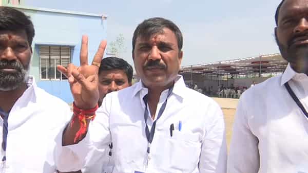 కరీంనగర్ గ్రాడ్యుయేట్ ఎమ్మెల్సీగా అంజిరెడ్డి విజయం... రెండో ప్రాధాన్యత ఓట్లతో బీజేపీ గెలుపు