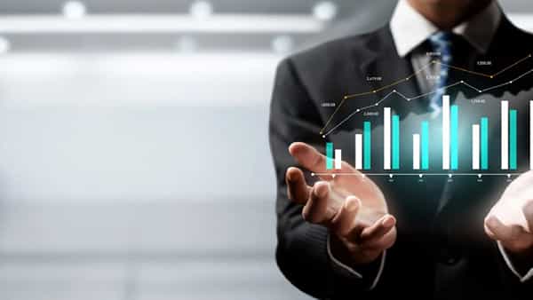 Business Tips: వ్యాపారంలో ఆ నియమం పాటిస్తే లాభాల పంట.. ఆ లక్షణాలు ఉంటే సక్సెస్ సాధ్యం