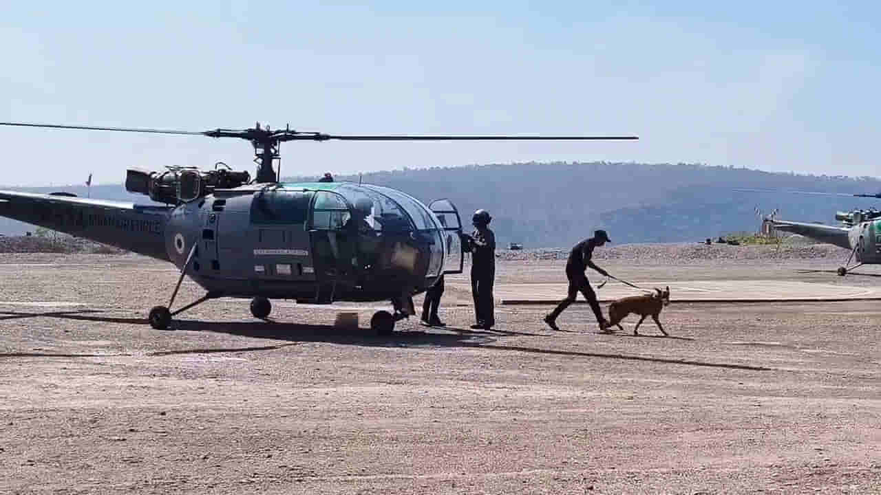 కేరళ నుంచి క్యాడవర్ డాగ్స్ దిగాయి.. కార్మికుల ఆచూకి దొరికినట్లేనా?