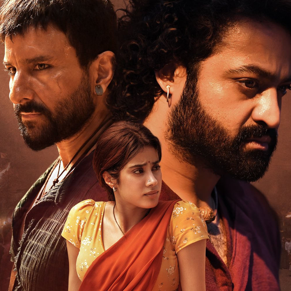 మార్చిలోనే వార్ 2 షూట్ పూర్తి చేసి.. ప్రశాంత్ నీల్ డ్రాగన్ సెట్స్లో జాయిన్ కానున్నారు ఎన్టీఆర్. ఈ చిత్ర షూటింగ్ ఇప్పటికే మొదలైంది.. హీరో లేని సీన్స్ చిత్రీకరిస్తున్నారు నీల్. డ్రాగన్ షూటింగ్ నవంబర్ నాటికి పూర్తి కానుంది. సంక్రాంతి 2026కి దీన్ని విడుదల చేయాలని చూస్తున్నారు మేకర్స్.