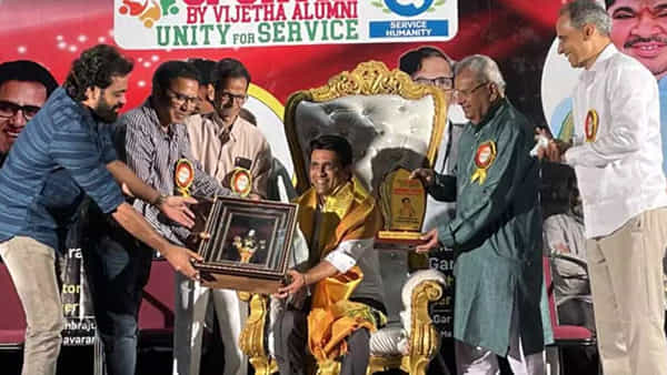 Dharma Yugam Song: భిక్షాటన రహిత సమాజం కోసం.. వందేమాతరం శ్రీనివాస్ ఆలపించిన ధర్మయుగం సాంగ్ విన్నారా?