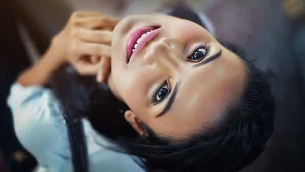 Beauty Tips: ముల్తానీ మట్టి vs చందనం.. ఫేస్ కి ఏది మంచిది..?
