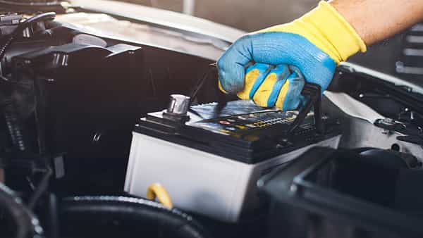 EV Battery Life: బ్యాటరీ చుట్టూ తిరుగుతున్న ఈవీ రంగం.. ఈవీ స్కూటర్స్లో బ్యాటరీ ఎన్ని రోజులు వస్తుందంటే?